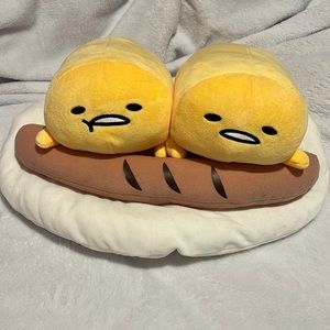 Gudetama Lazy Egg plushie